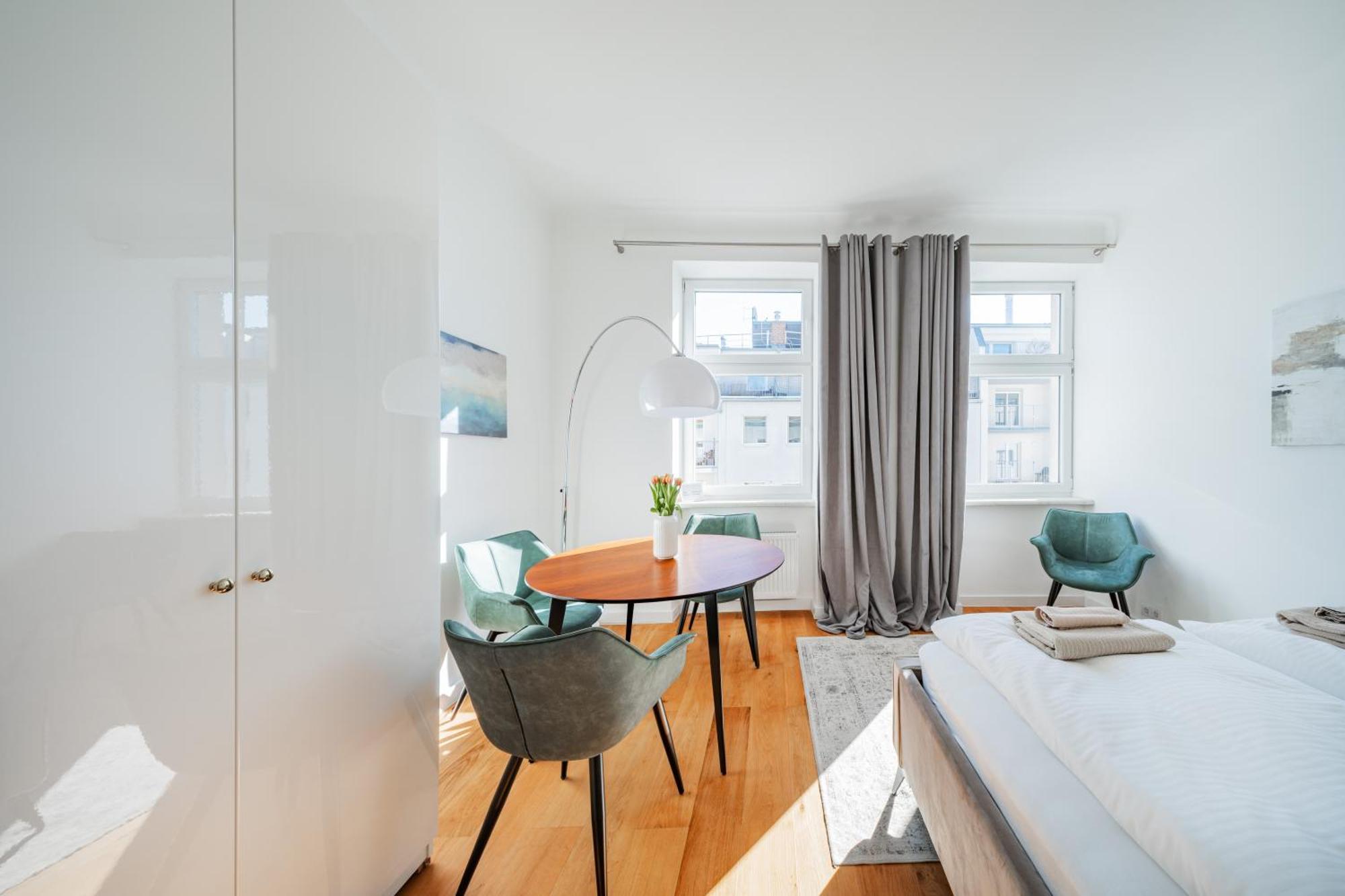 Sonnige Altbauwohnung Nahe Hauptbahnhof * Vienne